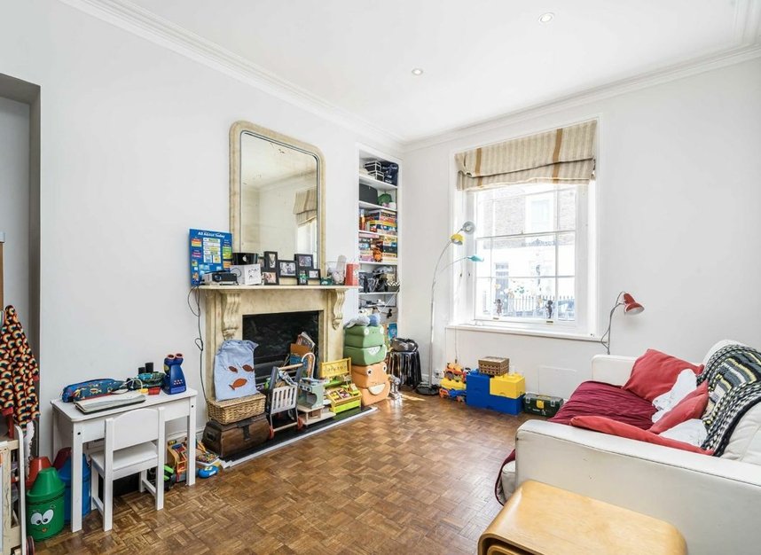 Properties let in Westmoreland Terrace - SW1V 4AG view2