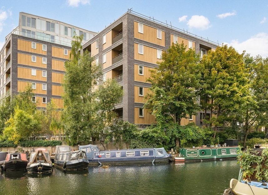 Properties to let in Wharf Road - N1 7EW view1