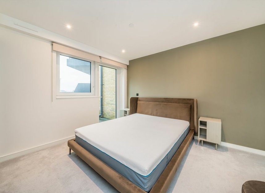 Properties let in Wheatfield Way - KT1 2TU view5