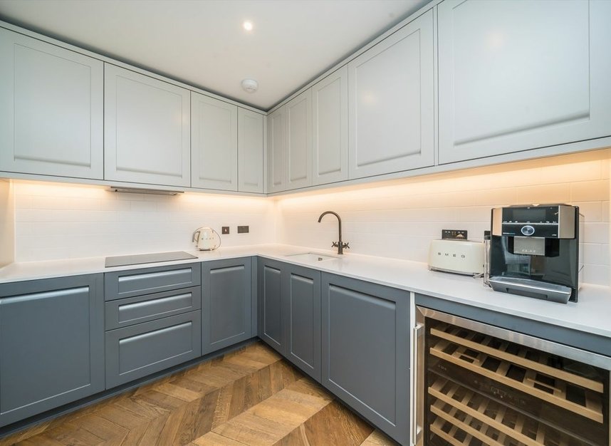 Properties let in Wheatfield Way - KT1 2TU view3