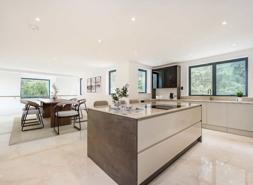Properties to let in White Orchards - N20 8AQ view2