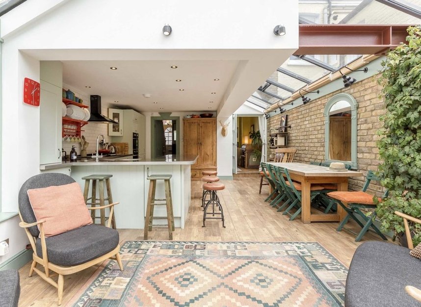 Properties to let in Whitehall Park Road - W4 3NB view4