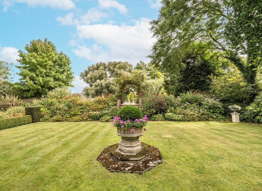 Properties let in Willoughby Road - TW1 2QN view7