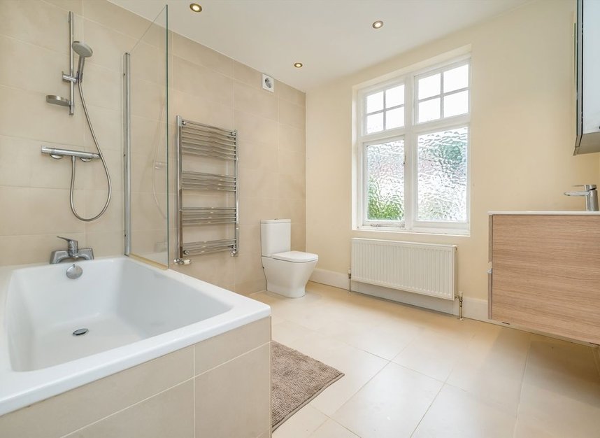 Properties to let in Wood Vale - N10 3DL view9