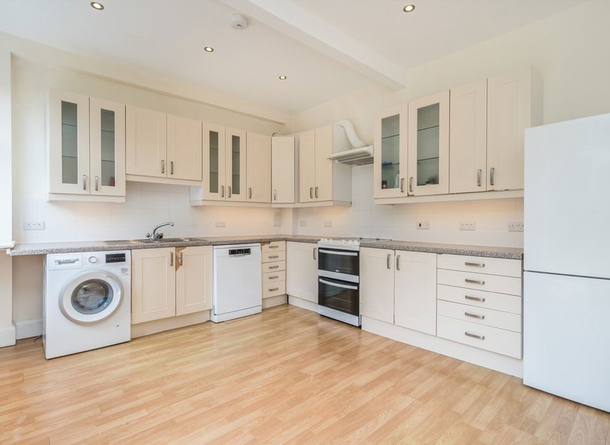 Properties to let in Wood Vale - N10 3DL view4