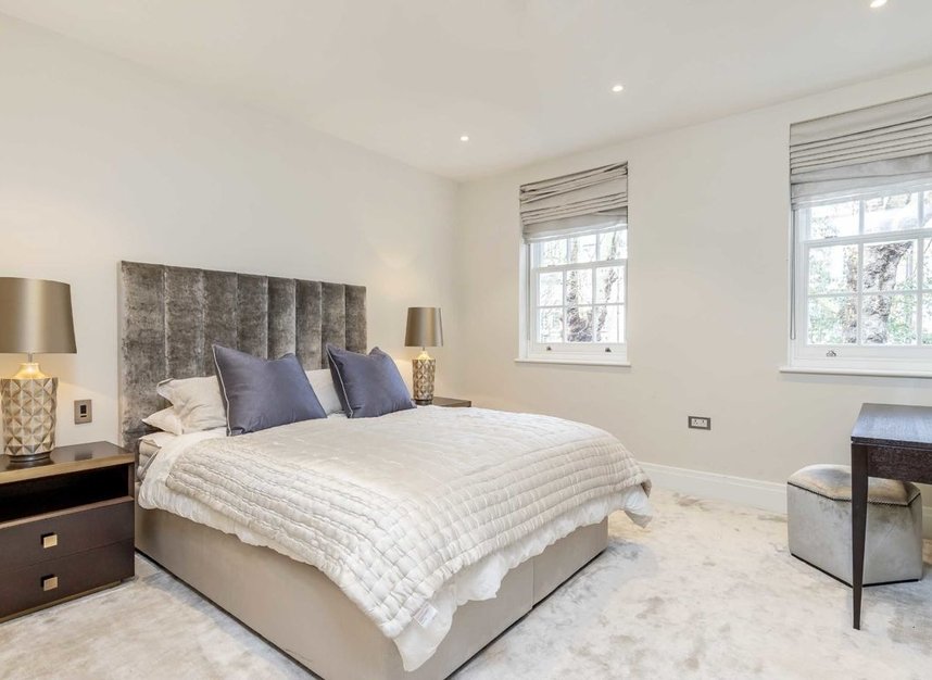 Properties to let in Woods Mews - W1K 7DS view7