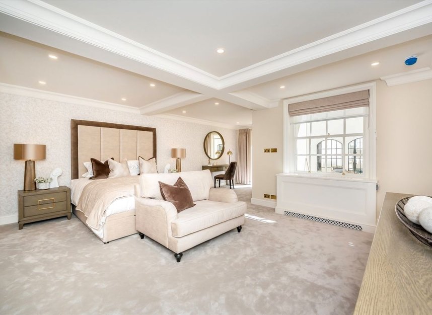 Properties to let in Woods Mews - W1K 7DW view5