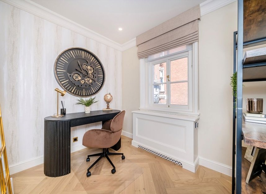 Properties to let in Woods Mews - W1K 7DW view9