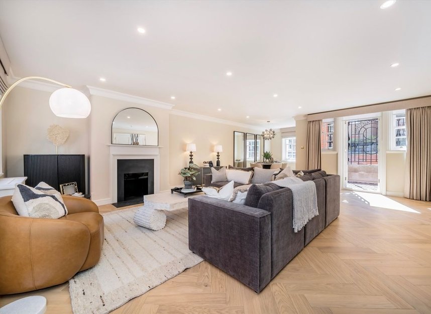 Properties to let in Woods Mews - W1K 7DW view2