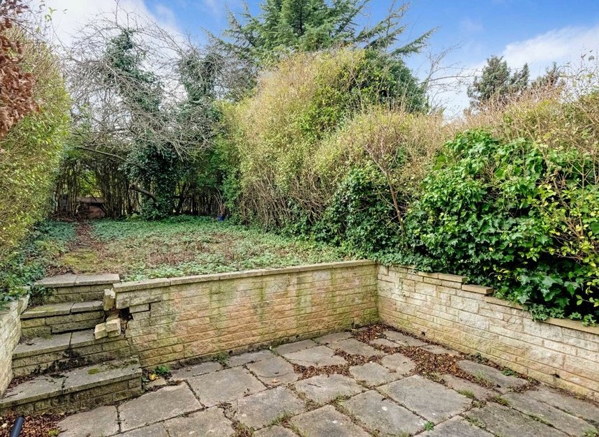 Properties let in Wordsworth Walk - NW11 6AU view4