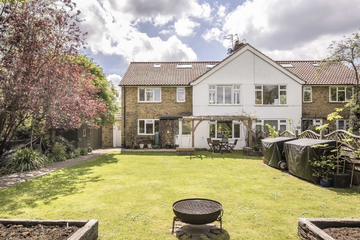 for sale in Arundel Close, Hampton, TW12 (Ref 224389) Dexters