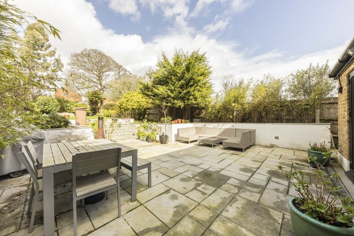 House for sale in Benson Road, London, SE23 (Ref 199878) Dexters