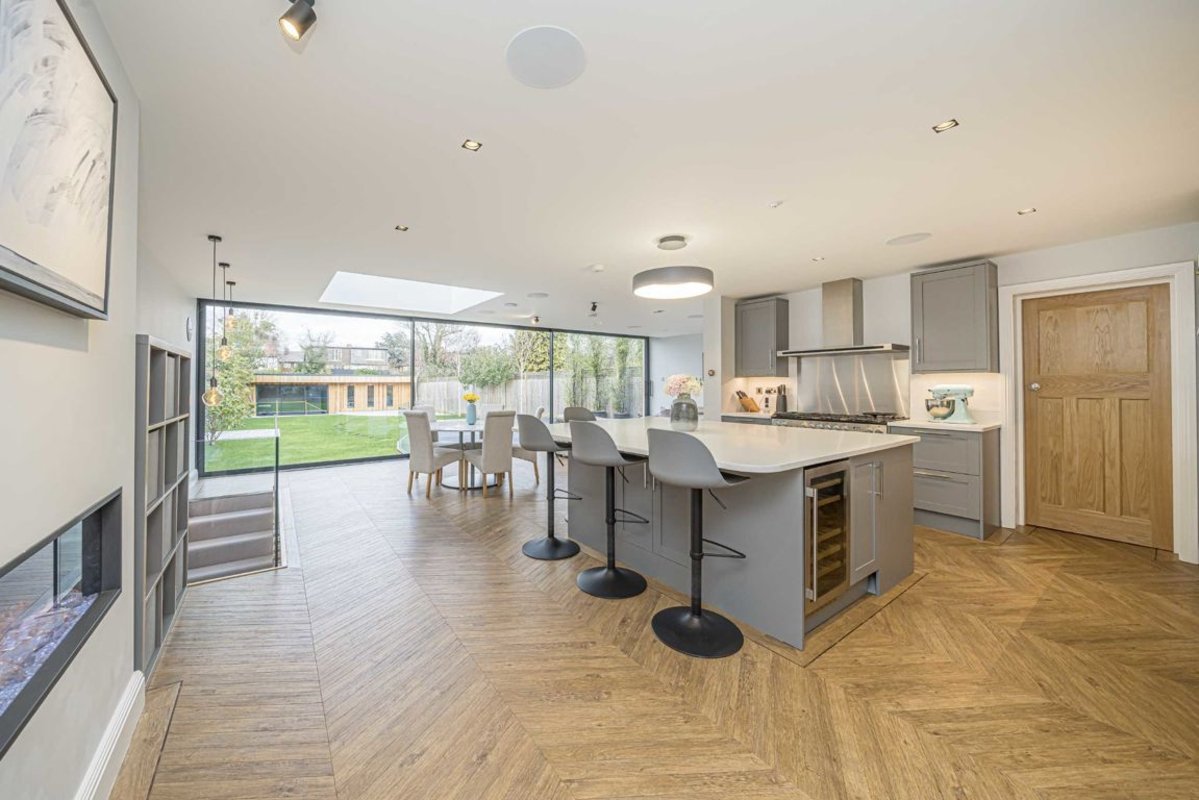 House detached for sale in Carlisle Road, Hampton, TW12 (Ref 217099