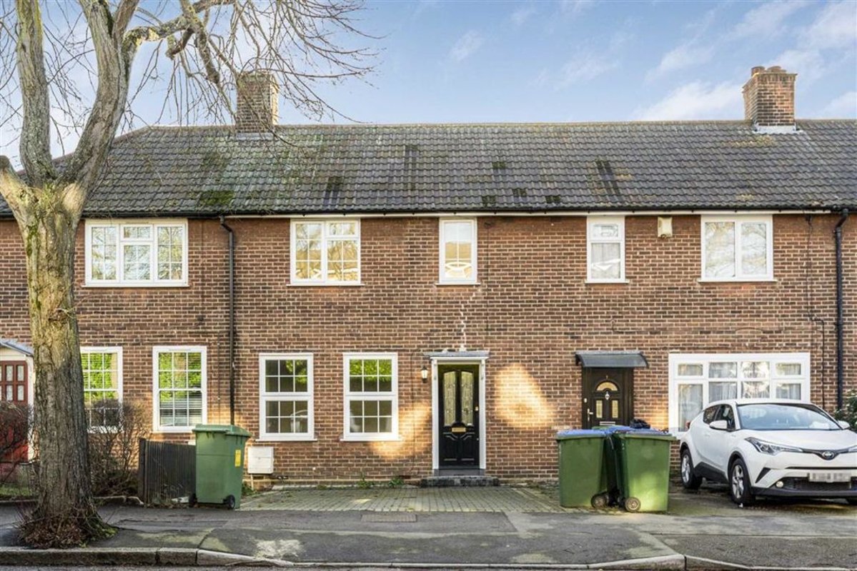 House terraced for sale in Charlton Park Lane, London, SE7 (Ref