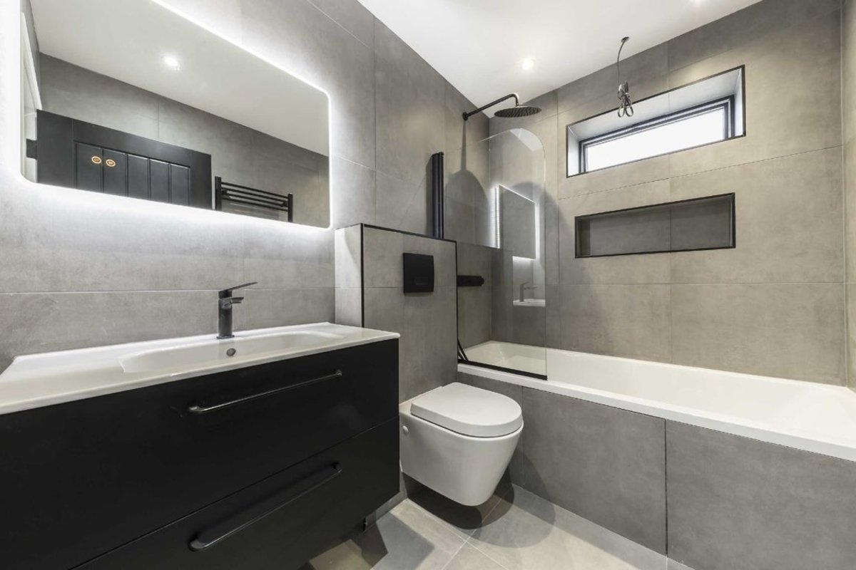 Bungalow for sale in Conyers Road, Streatham, SW16 (Ref 222383) Dexters