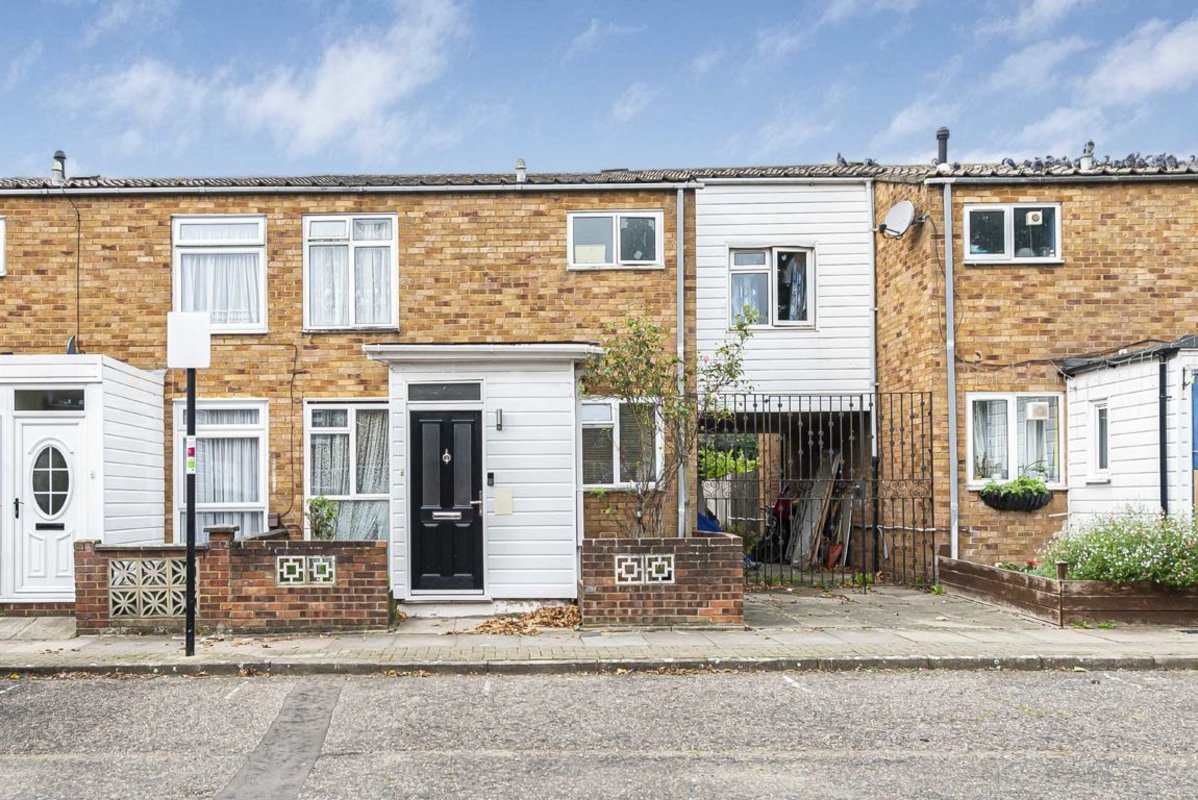 House for sale in Dunston Road, London, SW11 (Ref 211788) Dexters