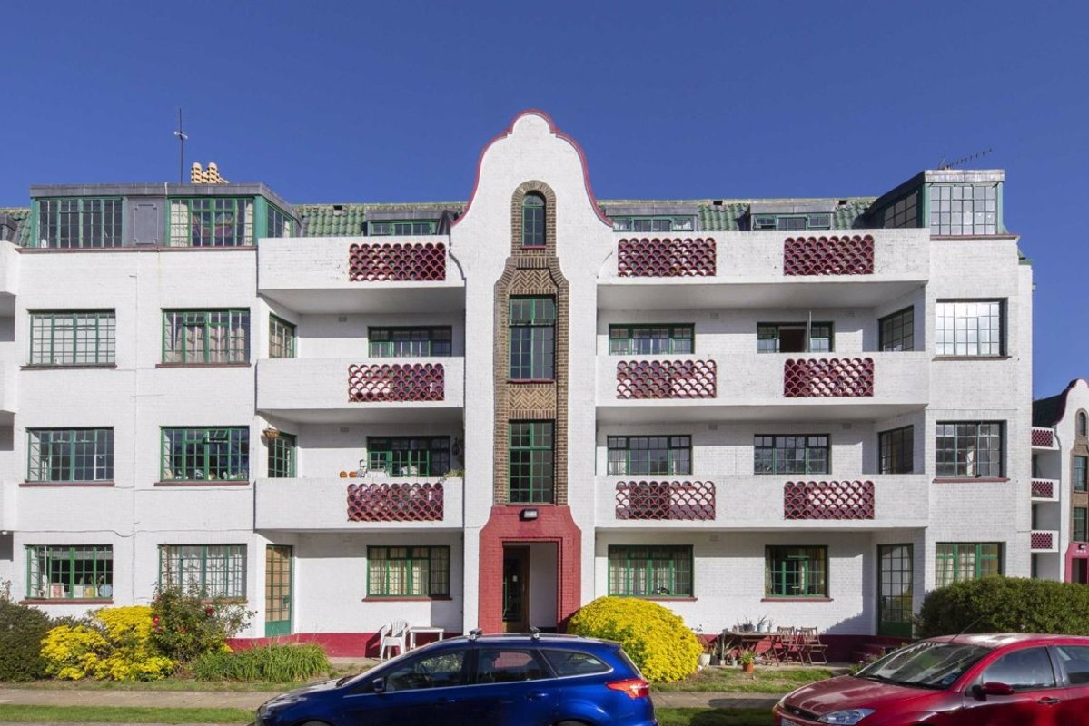 Flat for sale in Ealing Village, London, W5 (Ref 190219) Dexters