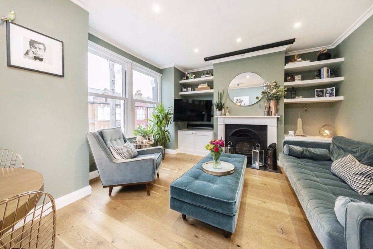 for sale in Fairlight Road, London, SW17 (Ref 189095) Dexters