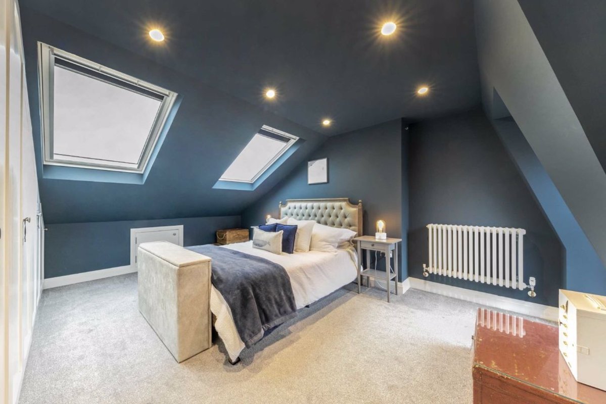 for sale in Fairlight Road, London, SW17 (Ref 189095) Dexters