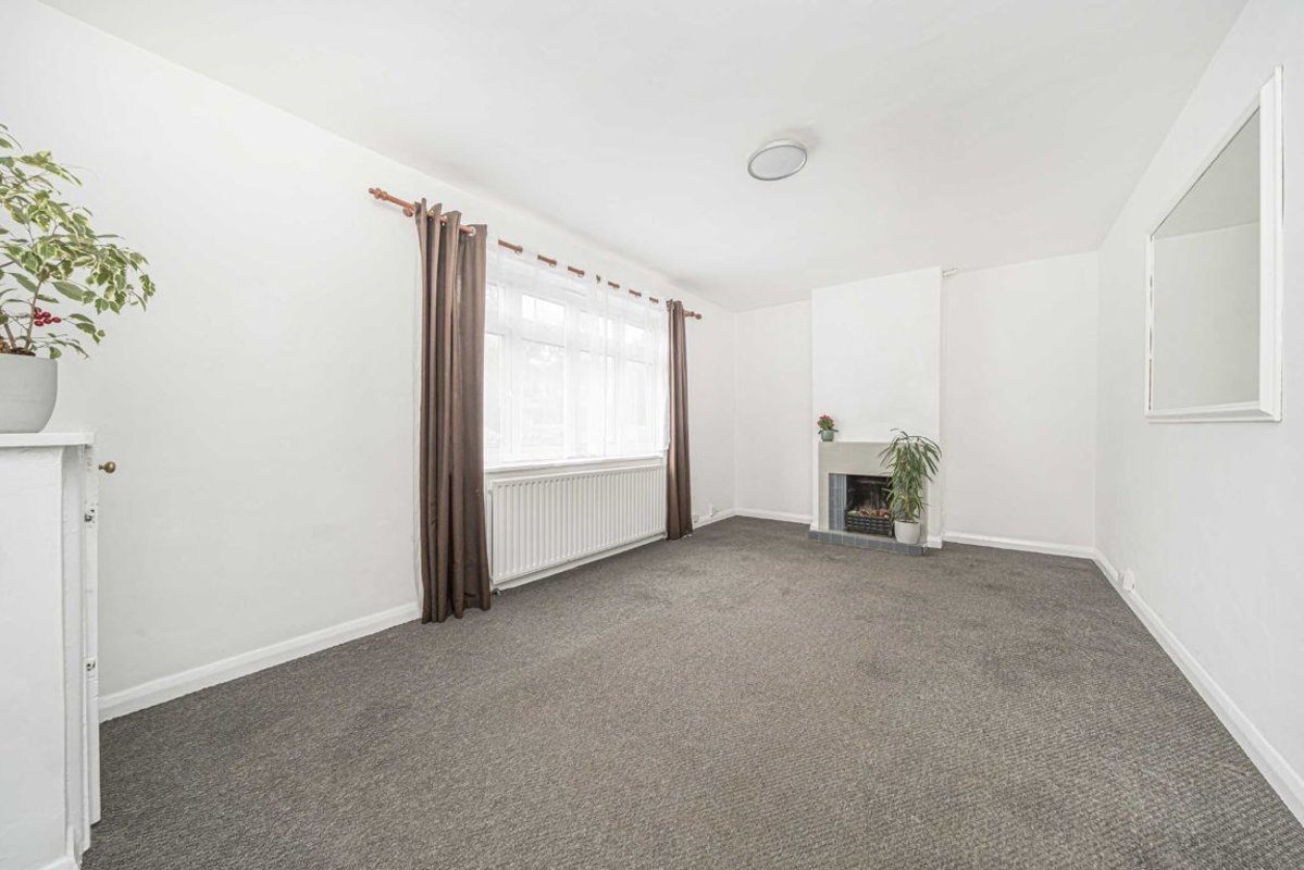 House semidetached for sale in Fortescue Avenue, Twickenham, TW2