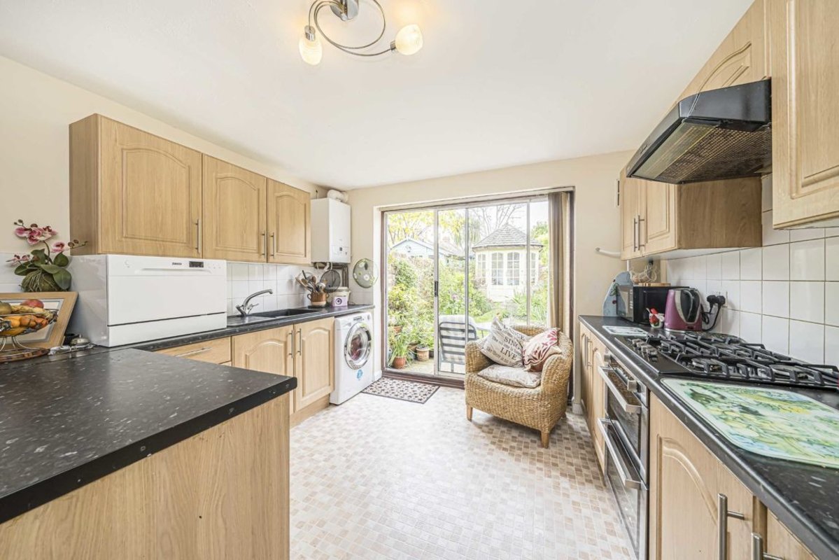 House terraced for sale in French Street, SunburyOnThames, TW16