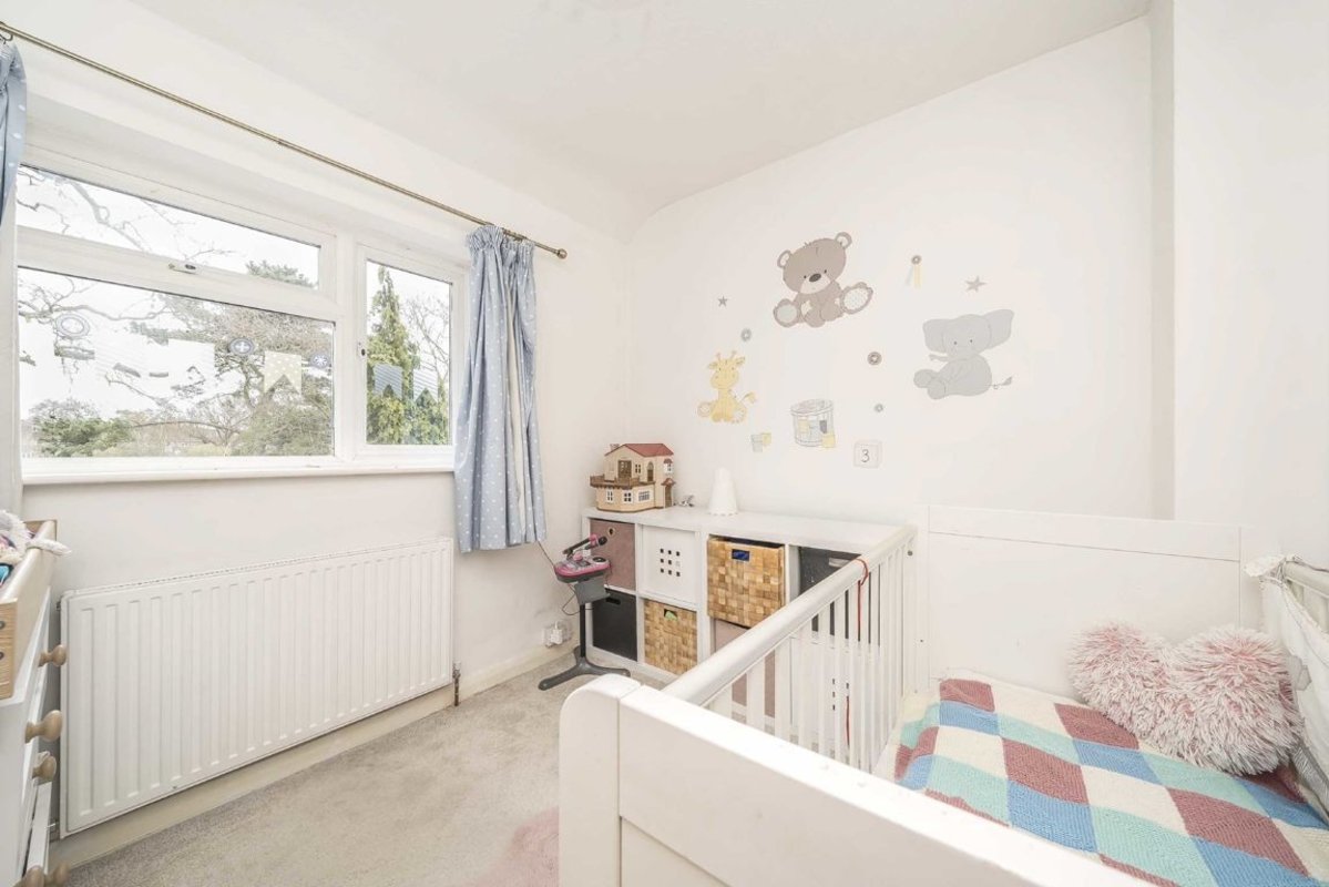 House terraced for sale in Fulwell Park Avenue, Twickenham, TW2 (Ref