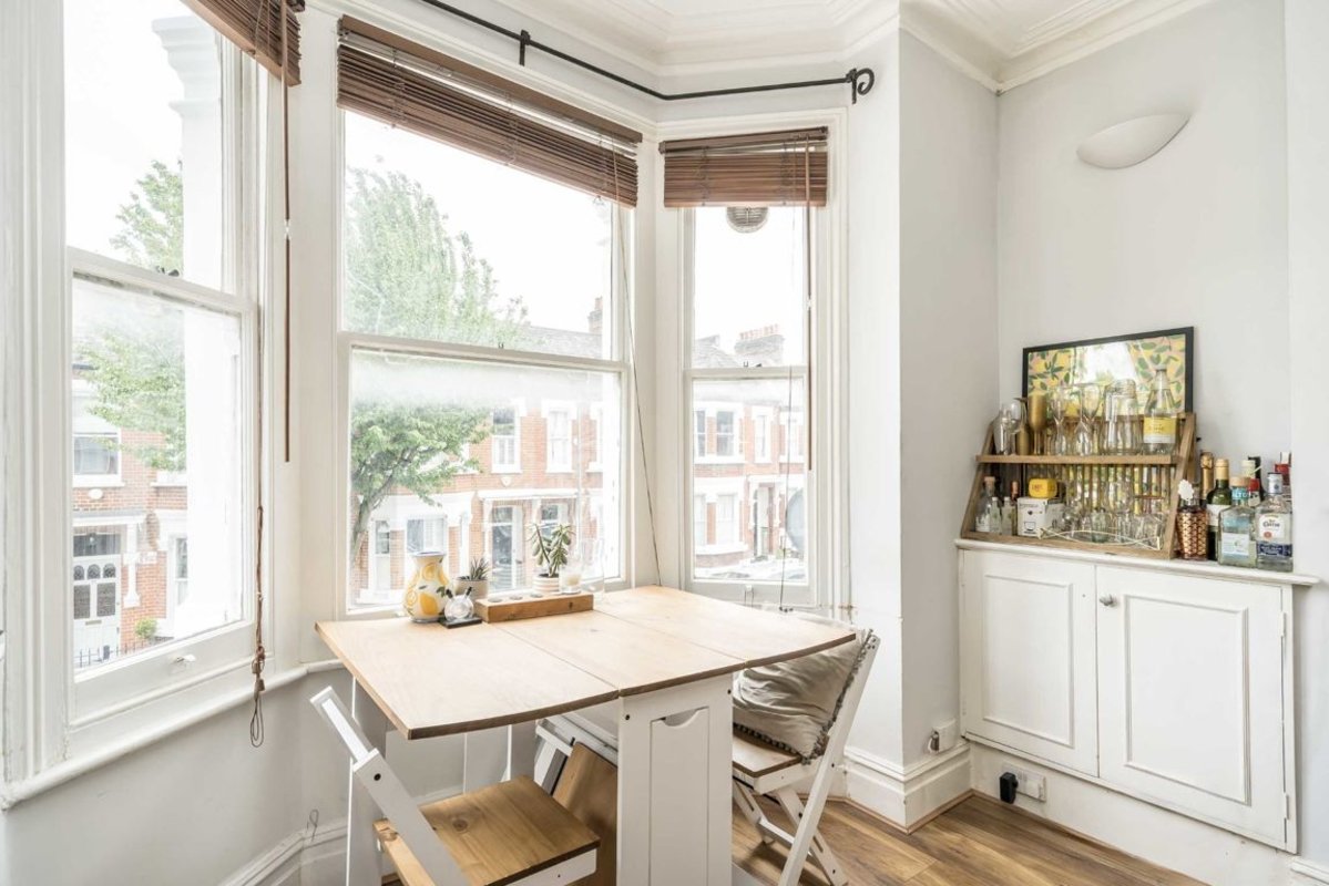 Flat for sale in Jedburgh Street, London, SW11 (Ref 226242) Dexters