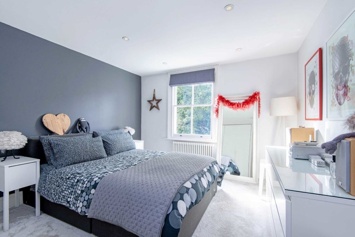 Flat for sale in Macroom Road, Maida Vale, W9 (Ref 214183) Dexters