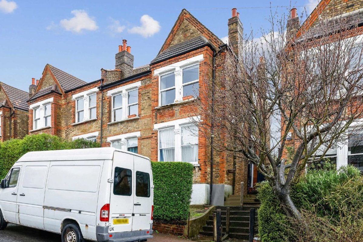 Flat for sale in Montem Road, London, SE23 (Ref 222422) Dexters