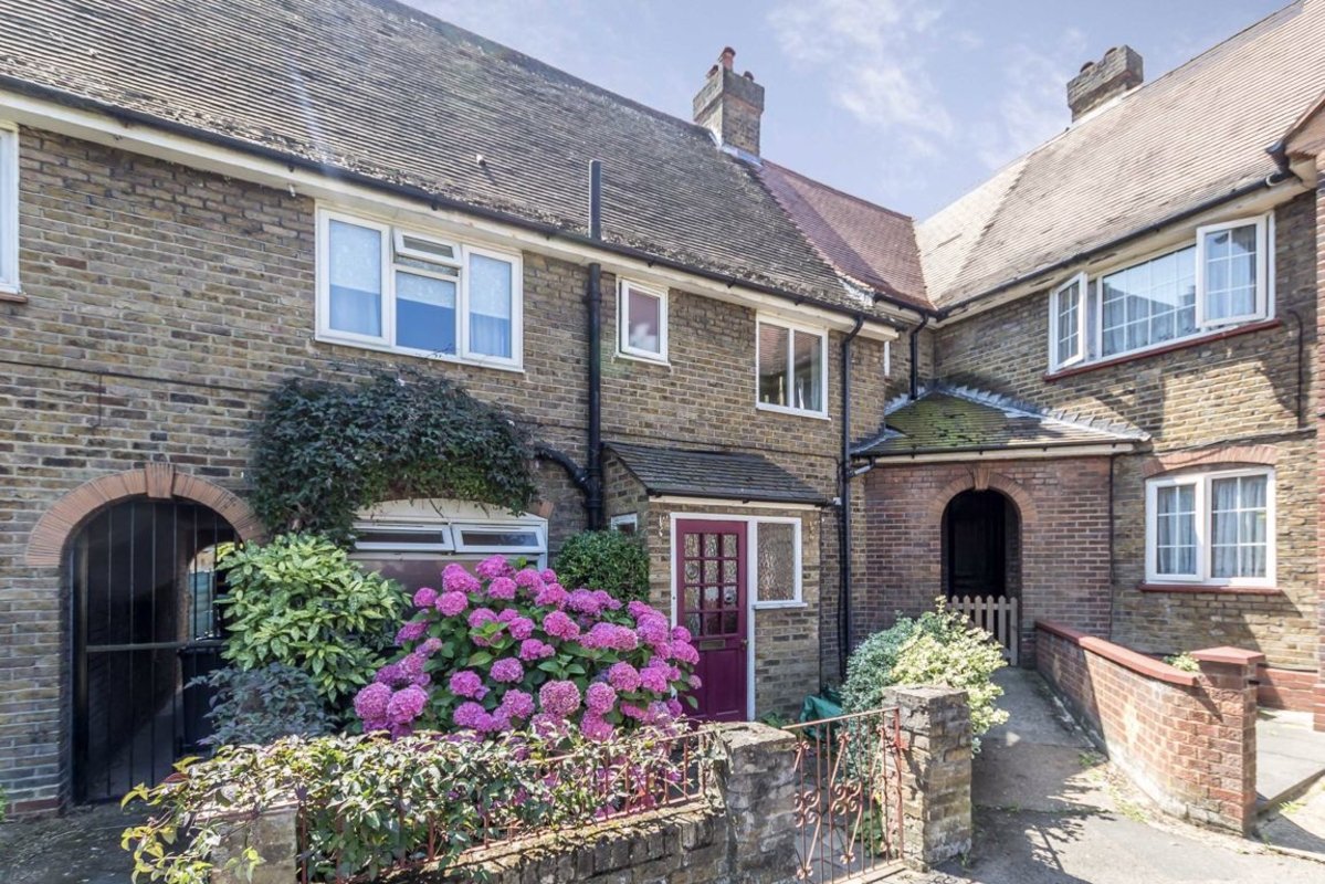 Property For Sale In Old Oak Common Lane London W3 Dexters