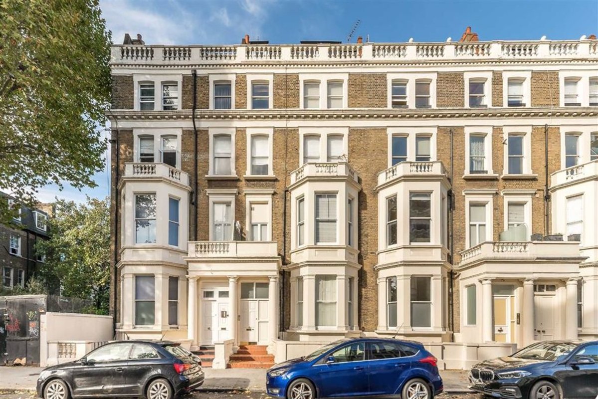 Flat for sale in Penywern Road, London, SW5 (Ref 190321) Dexters