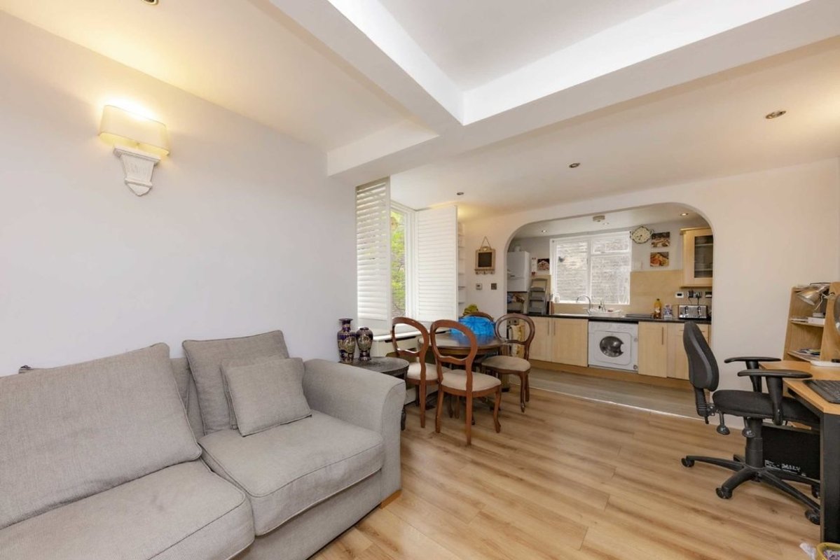 Flat for sale in Perham Road, London, W14 (Ref 215909) Dexters