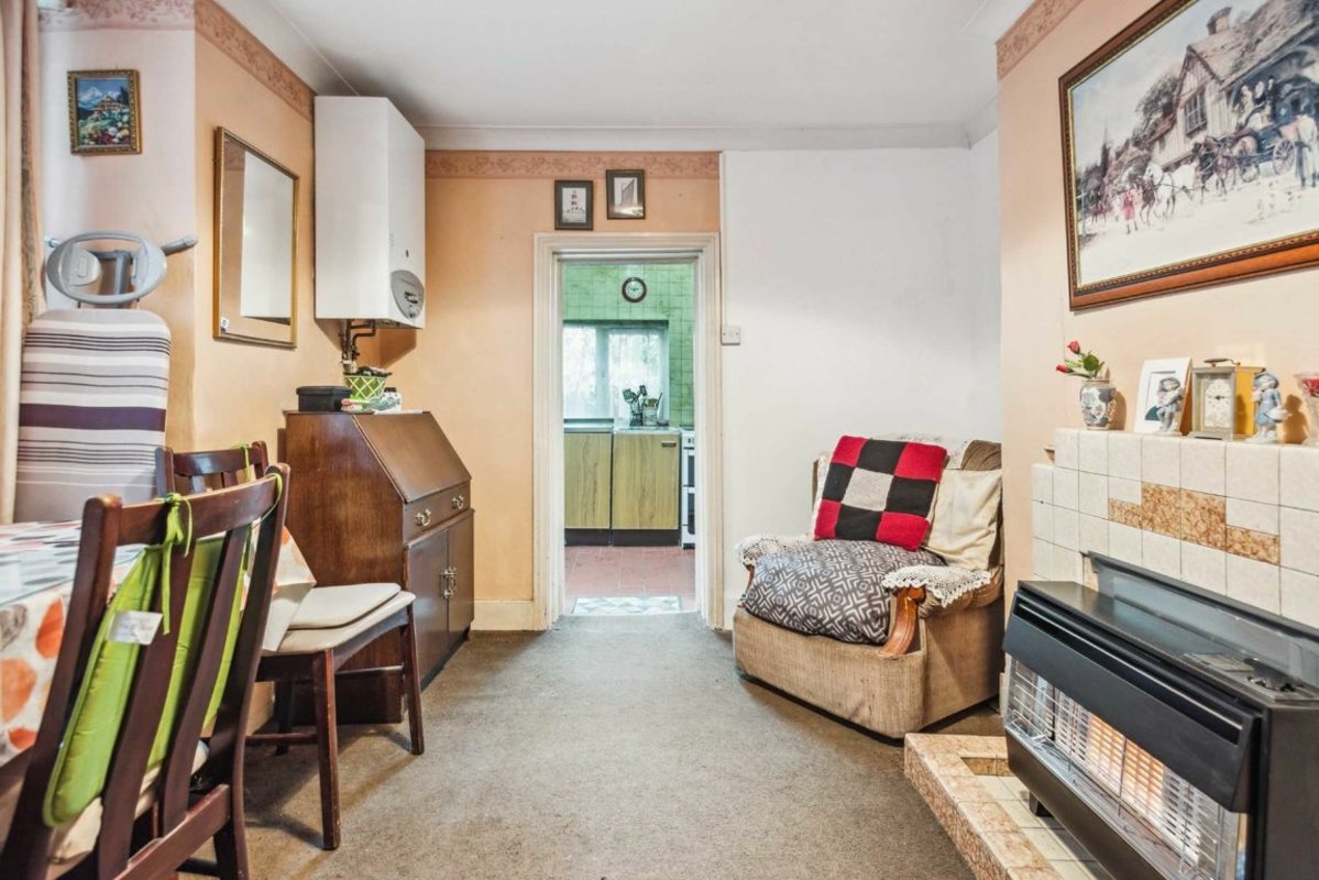 House for sale in Selkirk Road, London, SW17 (Ref 215745) Dexters