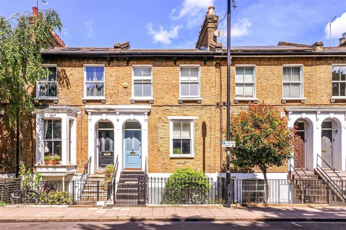 House for sale in Sidney Road, London, SW9 (Ref 227237) Dexters