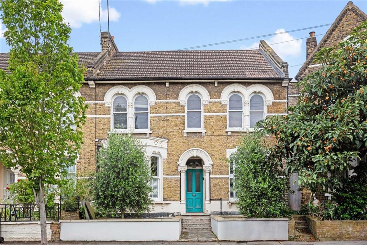 Flat for sale in Sunninghill Road, London, SE13 (Ref 205828) Dexters