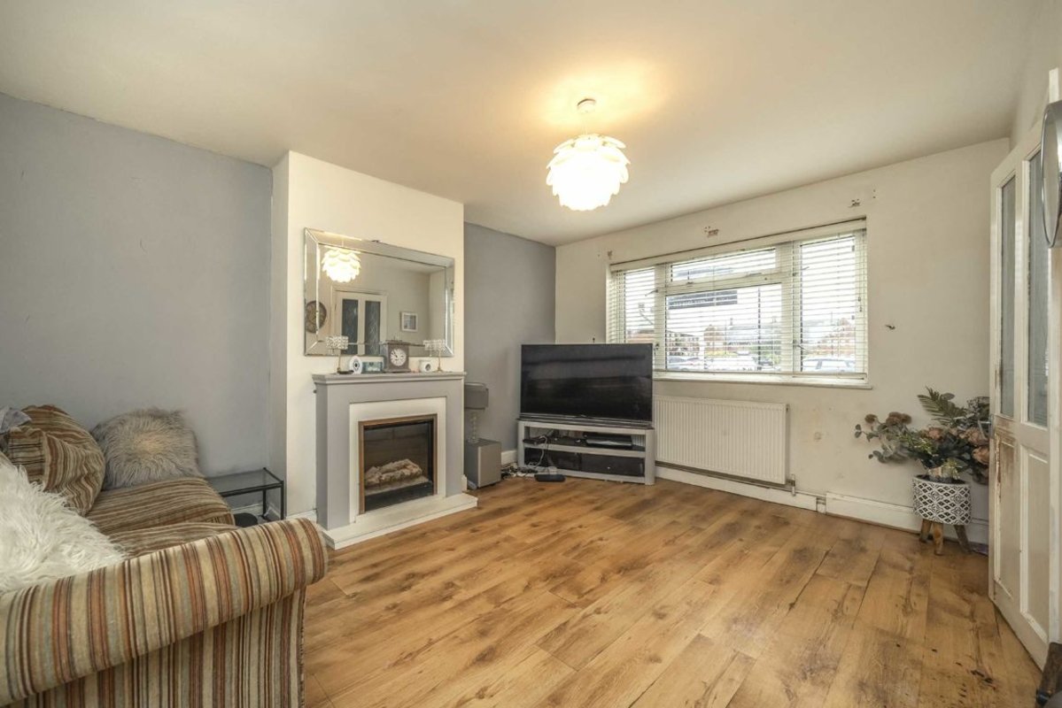 House for sale in Wigley Road, Feltham, TW13 (Ref 216287) Dexters