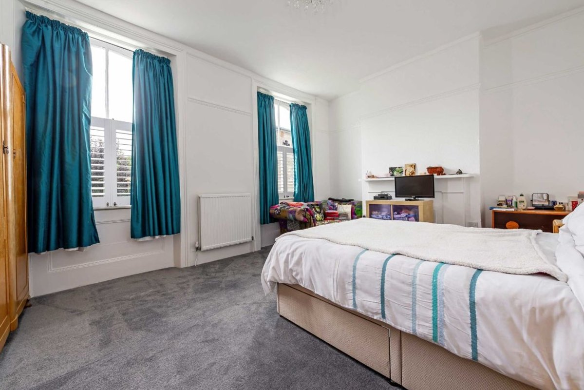 House for sale in Woodsome Road, London, NW5 (Ref 209205) Dexters