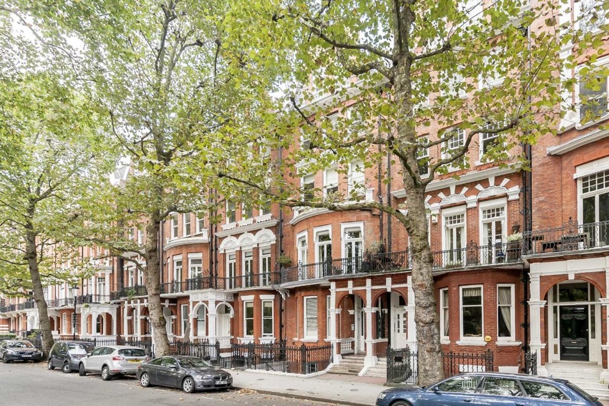 Flat to rent in Bramham Gardens, London, SW5 (Ref 213960) | Dexters