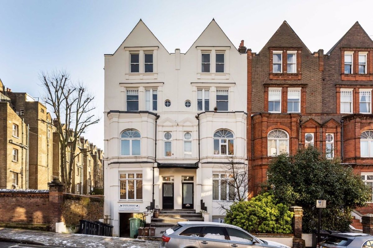 Flat to rent in Canfield Gardens, London, NW6 | Dexters