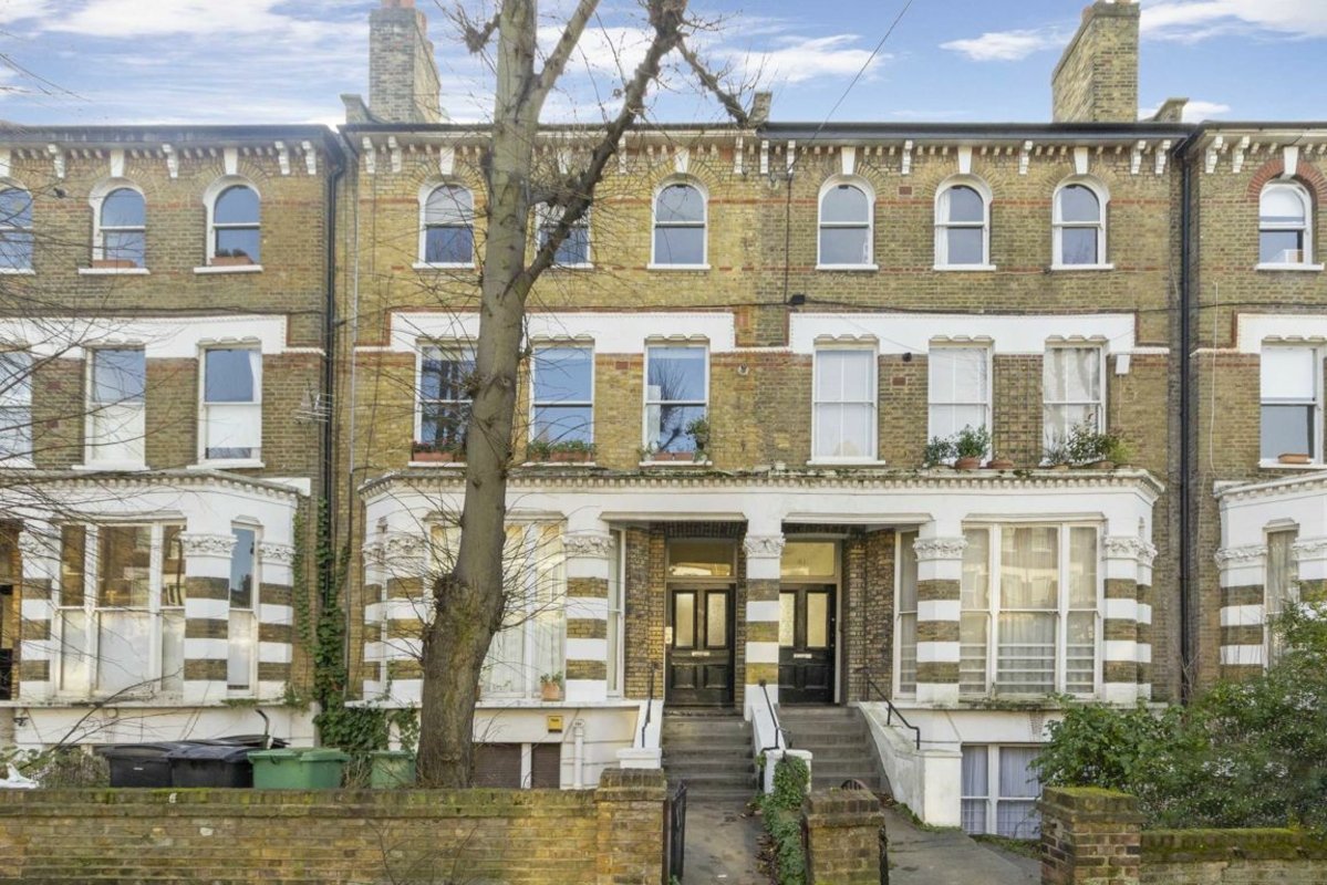 Flat to rent in Caversham Road, London, NW5 (Ref 146074) Dexters