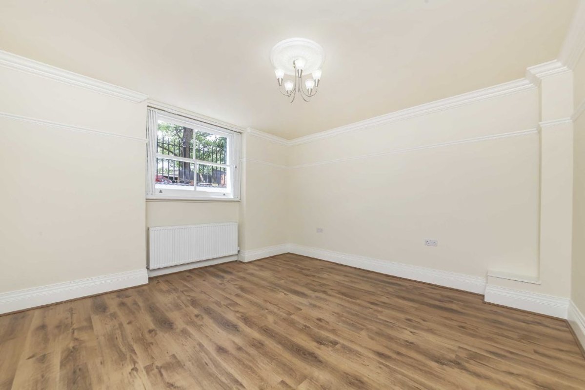 Flat to rent in Clapham Road, London, SW9 (Ref 221792) Dexters