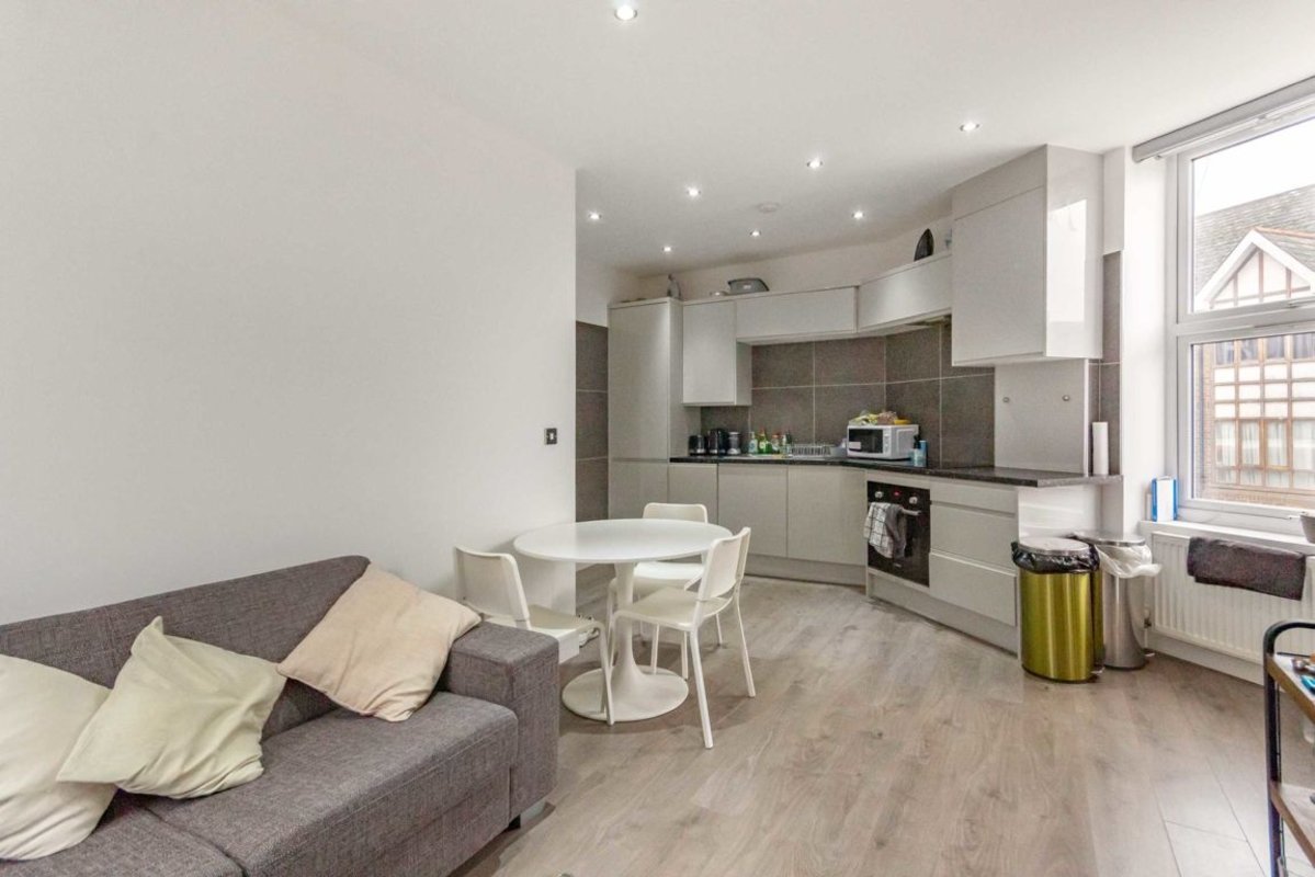 Flat to rent in Dawes Road, London, SW6 (Ref 224770) Dexters