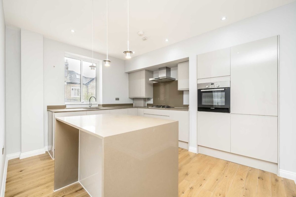 Flat to rent in East Dulwich Grove, London, SE22 (Ref 223508) Dexters
