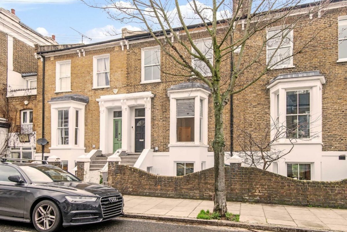 Flat to rent in Forest Road, London, E8 (Ref 266158) | Dexters