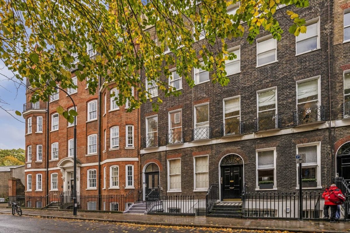 Flat to rent in Handel Street, London, WC1N (Ref 212018) Dexters