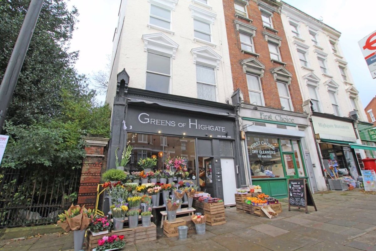 Flat to rent in Highgate High Street, London, N6 (Ref 157072) Dexters