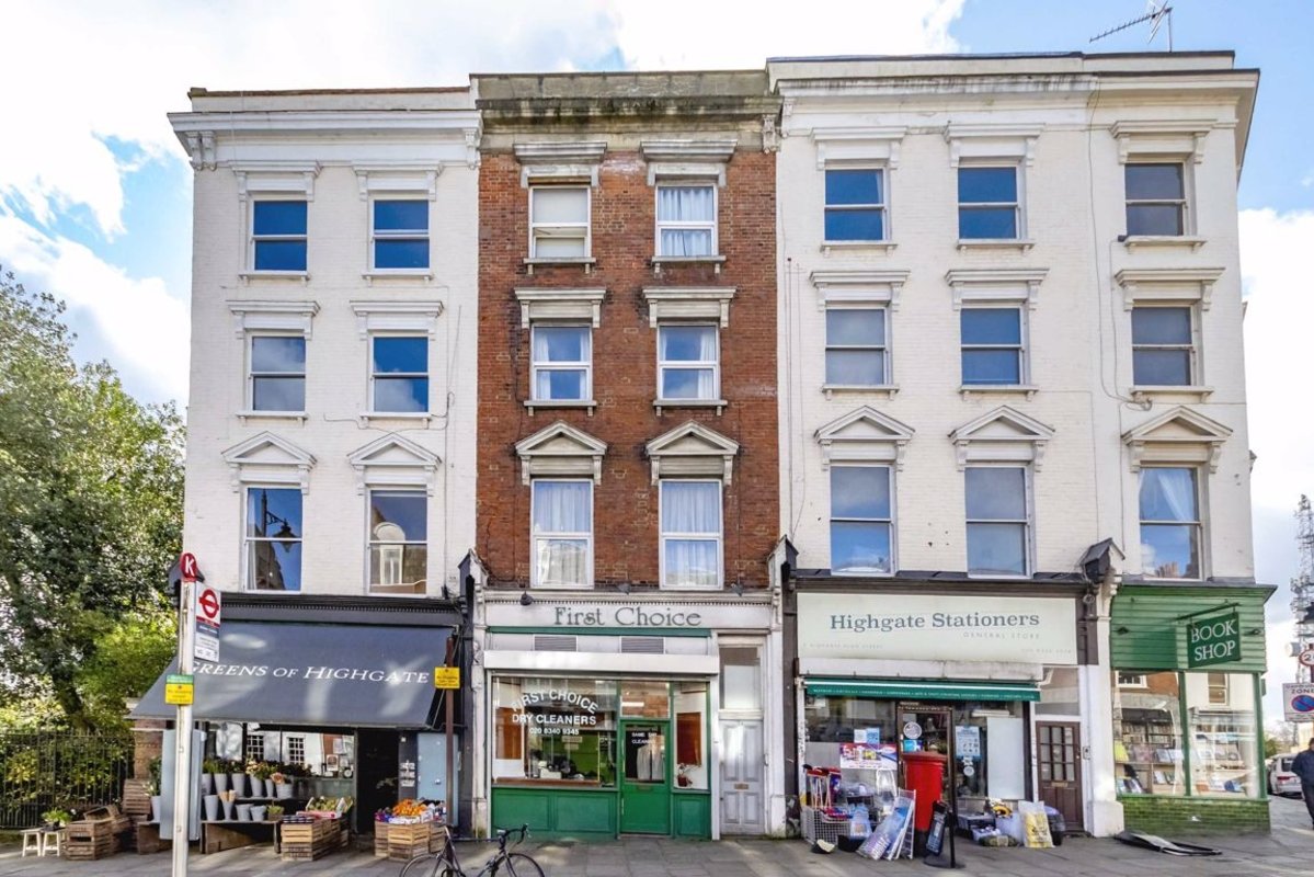 Flat to rent in Highgate High Street, London, N6 (Ref 175201) Dexters