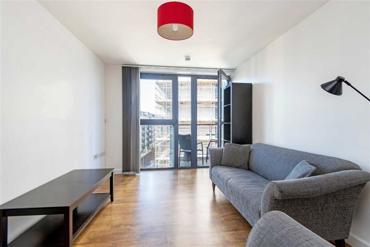 Flat to rent in Palmers Road, London, E2 (Ref 208819) Dexters