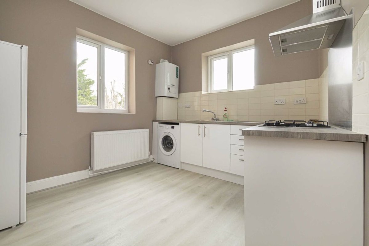 Flat to rent in Wembury Road, London, N6 (Ref 179789) Dexters